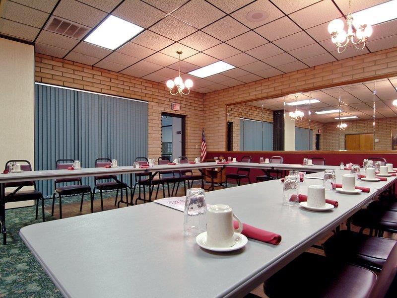 Best Western Hospitality House Emporia Restaurant bilde